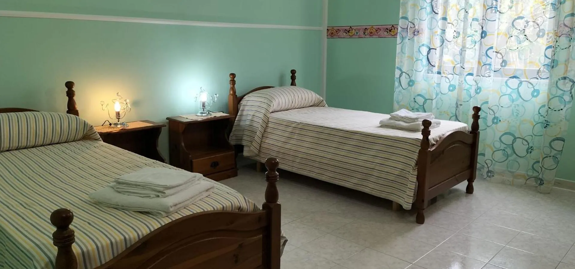 Casa Vacanze Al Muro Di Cinta Carloforte 0*, Carloforte (Isola di San Pietro) Włochy
